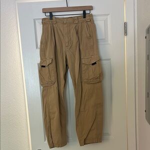 American Eagle Outfitters Tan Cargo Pants Relaxed Fit
